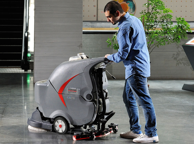 手推洗地機(jī)優(yōu)點(diǎn)是什么，使用是否靈活？