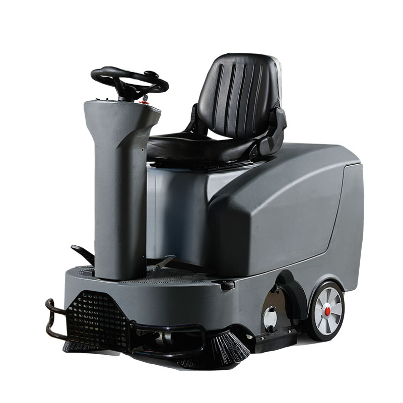 國(guó)產(chǎn)的掃地車和進(jìn)口的掃地車有什么區(qū)別呢？