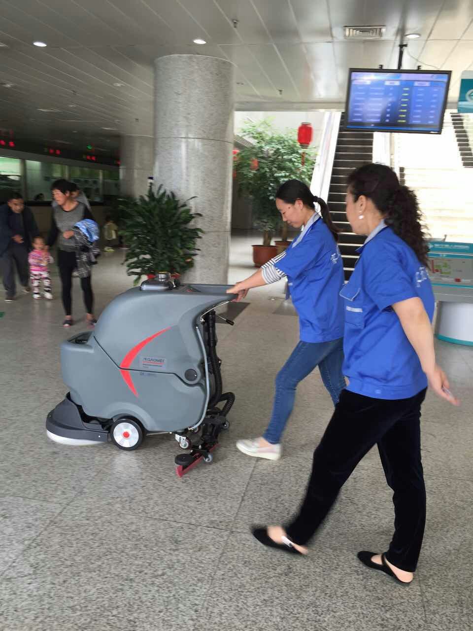 全自動洗地機(jī)能解決企業(yè)什么問題？